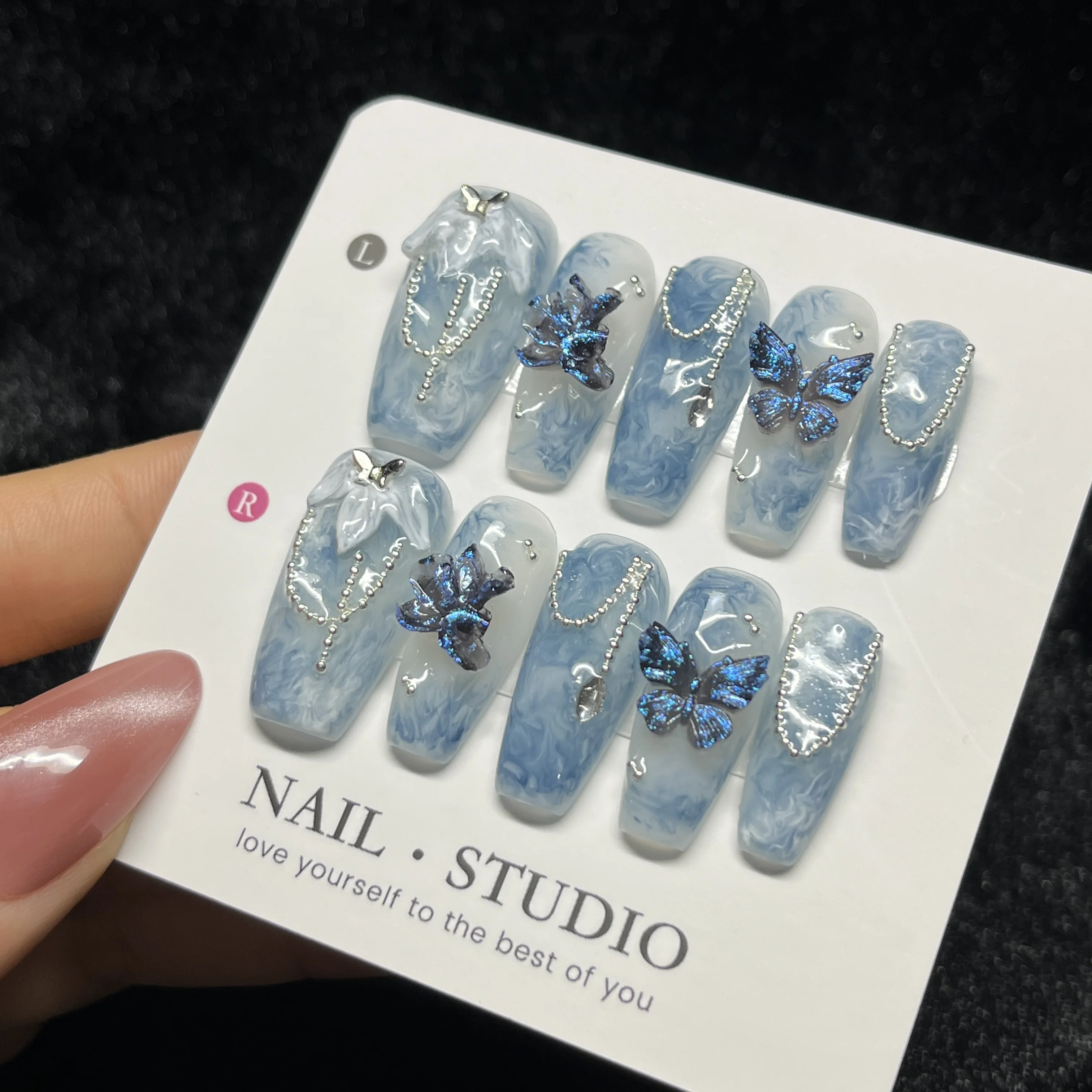 10PCS Handmade Press on Nails Holographic Star Butterfly Long Coffin Purple Glitter with 3D Rose Charms Romantic False Nails 
10PCS Handmade Press on Nails Holographic Star Butterfly Long Coffin Purple Glitter with 3D Rose Charms Romantic False Nails