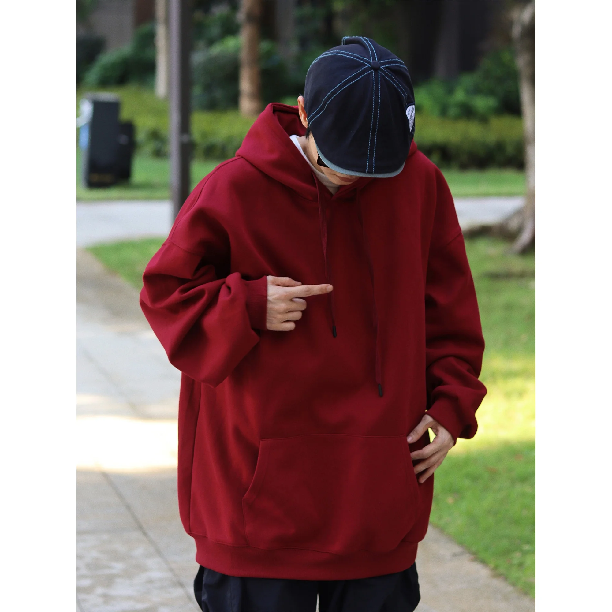Loose Men's Hoodie Sweatshirt Spring Autumn Japanese Style Retro Cityboy Casual Sportswear Jacket Comfortable Unisex Hoodie
Loose Men's Hoodie Sweatshirt Spring Autumn Japanese Style Retro Cityboy Casual Sportswear Jacket Comfortable Unisex Hoodie