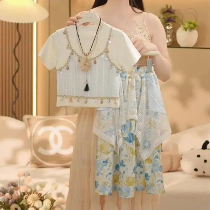 Girls' Summer Set Summer FashionNew Children's Fashion Short sleeved Top+Skirt Set
Girls' Summer Set Summer FashionNew Children's Fashion Short sleeved Top+Skirt Set