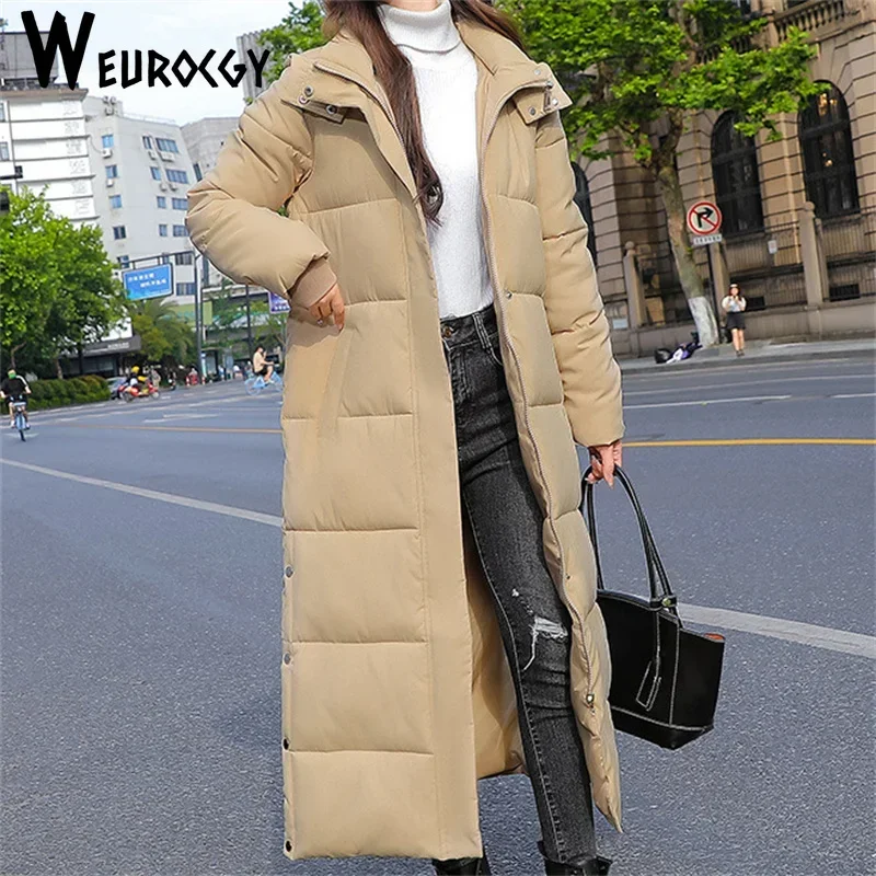 Women Long Thicken 2023 Winter New Style Down Coat with A Hood Straight Elegant Outerwear Korean Edition Fashion Female Parkas
Women Long Thicken 2023 Winter New Style Down Coat with A Hood Straight Elegant Outerwear Korean Edition Fashion Female Parkas