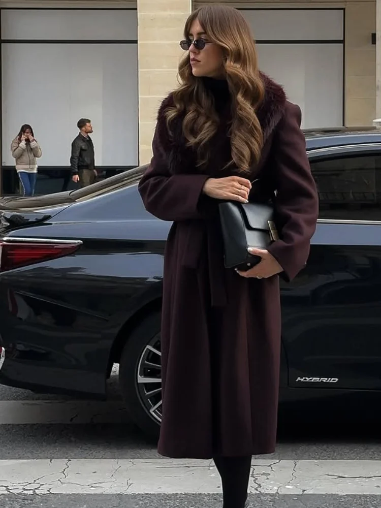 Однотонное женское шерстяное пальто с меховым воротником, шикарное лоскутное пальто на шнуровке с длинными рукавами и v-образным вырезом, свободные пальто 2026, женская уличная теплая верхняя одежда
Однотонное женское шерстяное пальто с меховым воротником, шикарное лоскутное пальто на шнуровке с длинными рукавами и v-образным вырезом, свободные пальто 2026, женская уличная теплая верхняя одежда