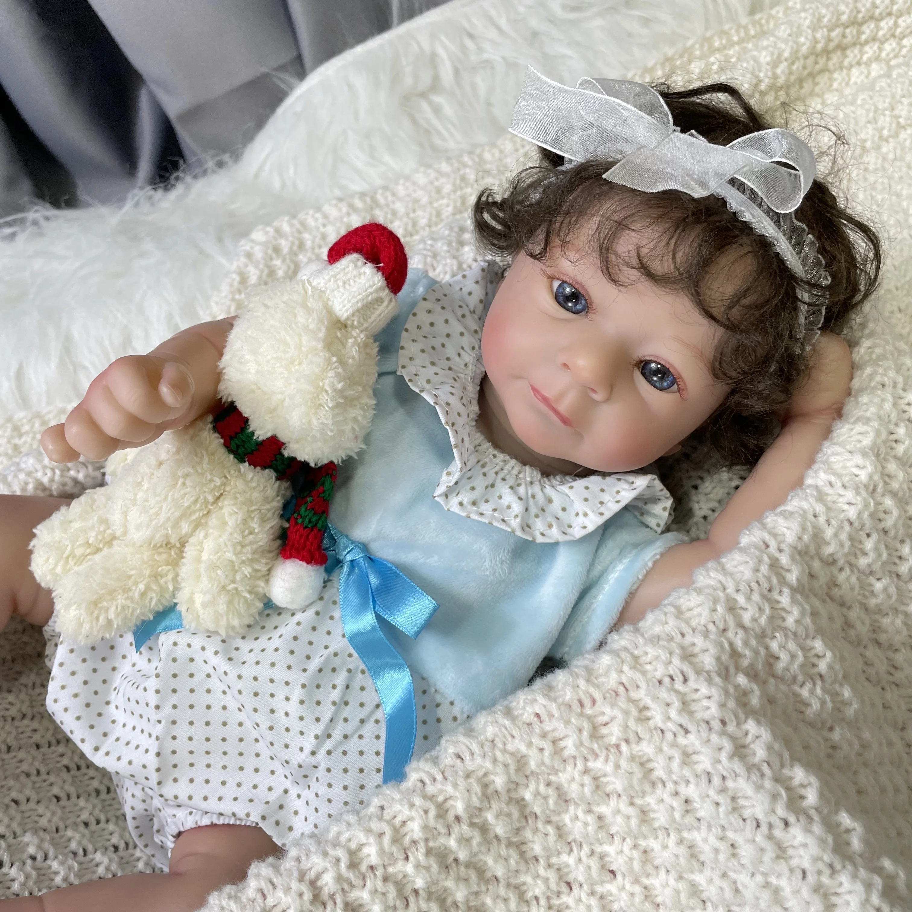 43CM Lifelike Reborn Doll Felicia Baby Reborn Silicone Vinyl Cloth Body Soft Real Touch Toys for Kids Christmas Decorations
43CM Lifelike Reborn Doll Felicia Baby Reborn Silicone Vinyl Cloth Body Soft Real Touch Toys for Kids Christmas Decorations
