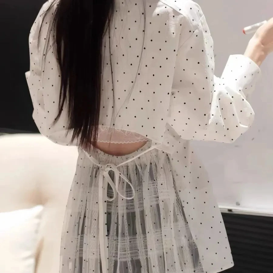 2025 Camisas De Mujer Korean Blouses For Women Long Sleeve Polka Dot Summer Shirts Hollow Out Bandage Lace Vintage Blouse Tops
2025 Camisas De Mujer Korean Blouses For Women Long Sleeve Polka Dot Summer Shirts Hollow Out Bandage Lace Vintage Blouse Tops