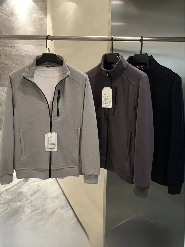 Мужской осенне-зимний кардиган с воротником-стойкой на подкладке, мягкий косметический бархатный полосатый узор, простая спортивная теплая верхняя одежда
Мужской осенне-зимний кардиган с воротником-стойкой на подкладке, мягкий косметический бархатный полосатый узор, простая спортивная теплая верхняя одежда