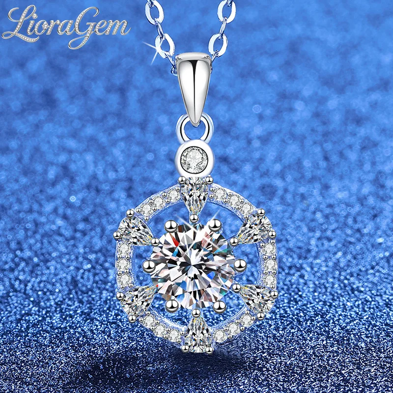 LioraGem Snowflake Compass Diamond-Set Necklace Pendant, Fashion Classic 1-Carat Moissanite Collar Necklace Platinum PT950 Stamp
LioraGem Snowflake Compass Diamond-Set Necklace Pendant, Fashion Classic 1-Carat Moissanite Collar Necklace Platinum PT950 Stamp