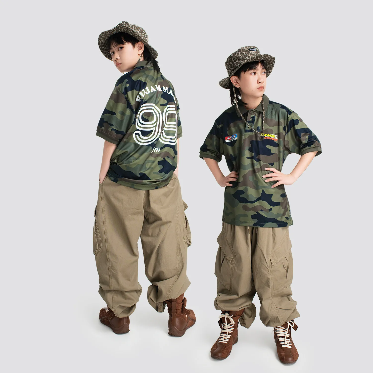 2026 Boys Camouflage Tops Khaki Pants Kpop Outfits Girls Group Jazz Dance Costumes Streetwear Hip Hop Dance Clothes DQS22711
2026 Boys Camouflage Tops Khaki Pants Kpop Outfits Girls Group Jazz Dance Costumes Streetwear Hip Hop Dance Clothes DQS22711