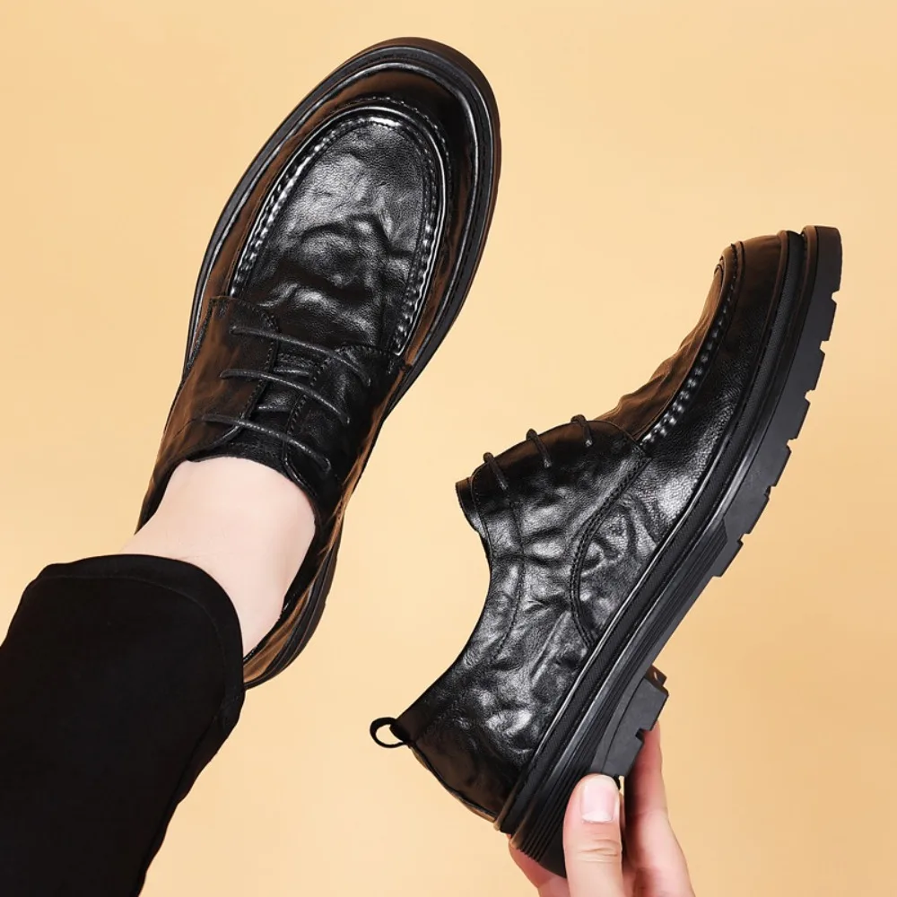 Men's Casual Leather Leather Business Versatile Fashion Simple Fashion Dress Big Head Men's Shoes Spring New Men's Single Shoes
Men's Casual Leather Leather Business Versatile Fashion Simple Fashion Dress Big Head Men's Shoes Spring New Men's Single Shoes