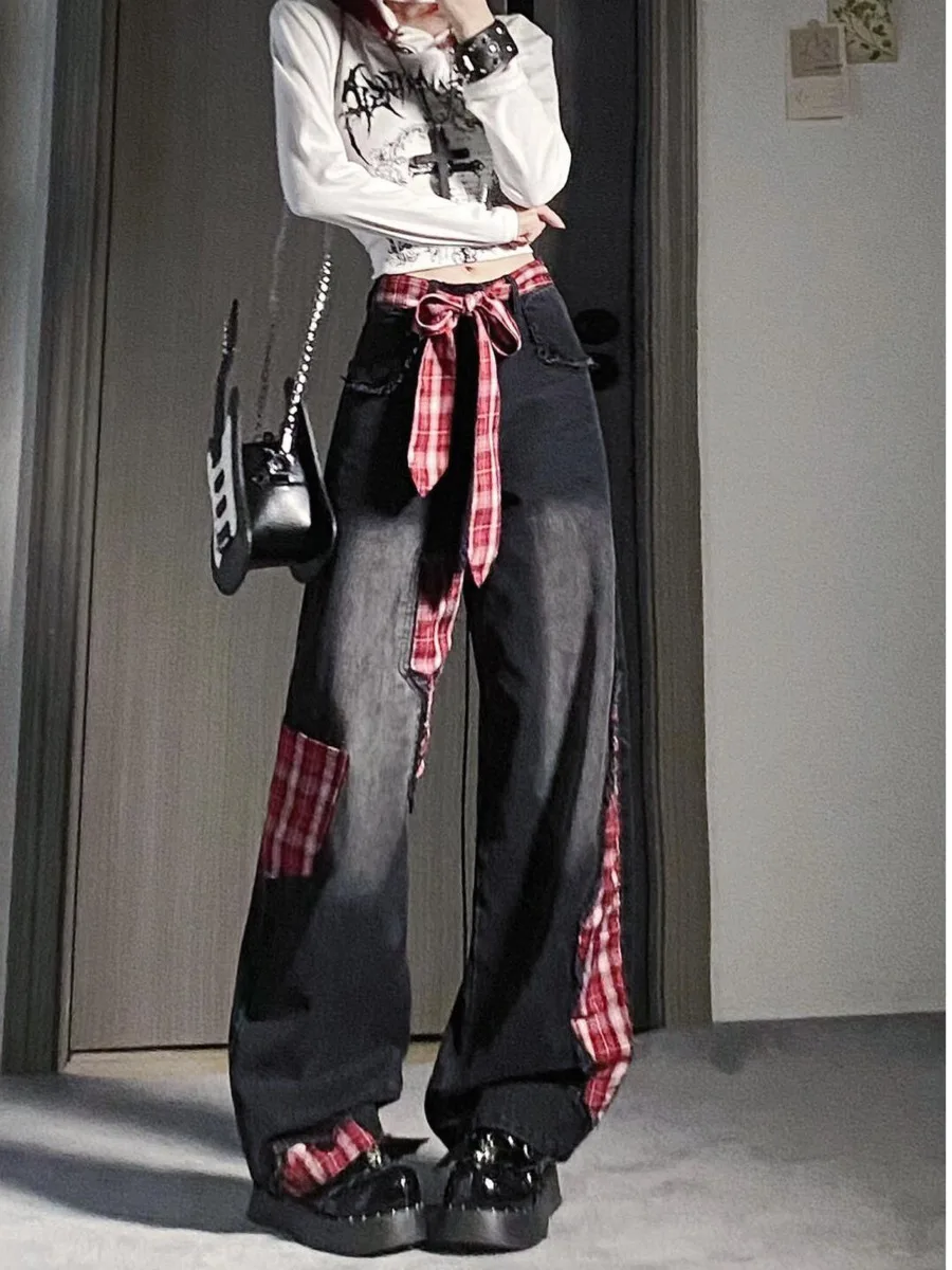 Vintage American Red Plaid Patchwork Denim Jeans for Women Spring Autumn Spicy Girl Y2k Loose Wide Leg Pants Casual Toursers
Vintage American Red Plaid Patchwork Denim Jeans for Women Spring Autumn Spicy Girl Y2k Loose Wide Leg Pants Casual Toursers