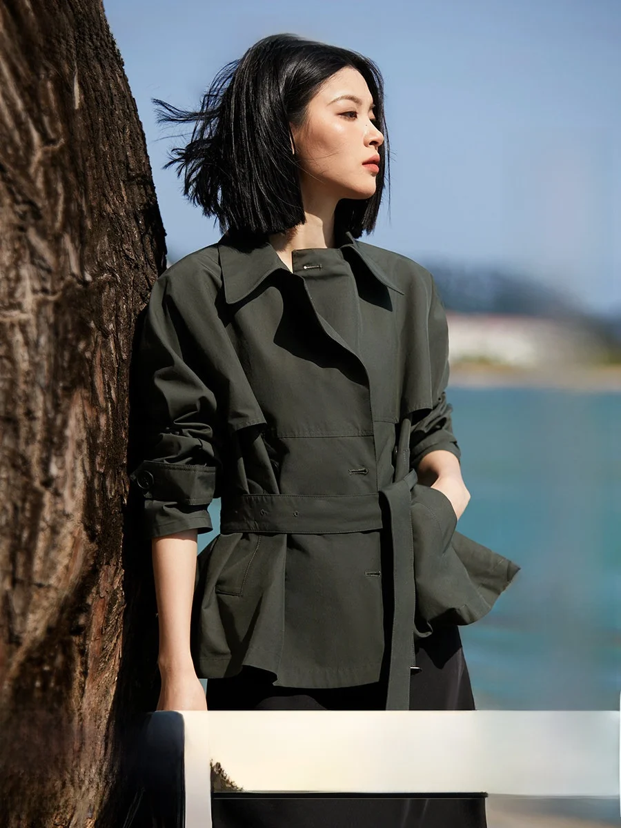 XiaoHanGe Commuter Style Short Women's Workwear Coat Spring 2026 Cotton Blend Long Sleeve Double Breasted Flip Collar
XiaoHanGe Commuter Style Short Women's Workwear Coat Spring 2026 Cotton Blend Long Sleeve Double Breasted Flip Collar