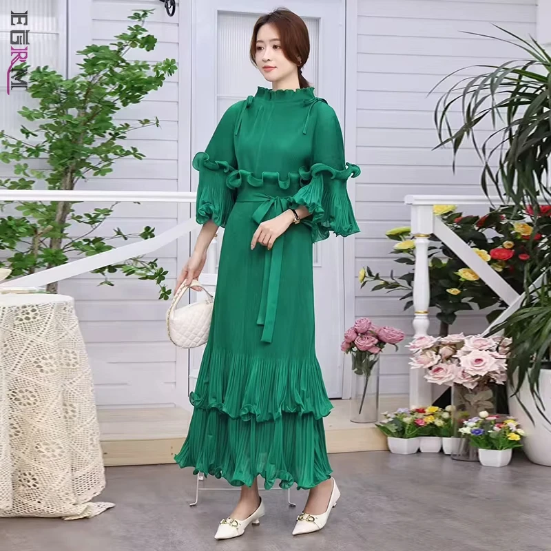 Женское платье EGRM с плиссировкой и рюшами, новинка 2026 года, с пэчворком, расклешенными рукавами и завязками на талии, модель 7G1209
Женское платье EGRM с плиссировкой и рюшами, новинка 2026 года, с пэчворком, расклешенными рукавами и завязками на талии, модель 7G1209