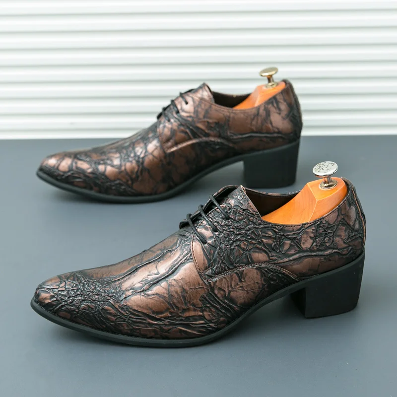 Luxury Men High Heel Shoes Fashion Retro Brown Pointed Toe Men's Dress Shoes Men Height Increasing Leather Shoe chaussure hommes
Luxury Men High Heel Shoes Fashion Retro Brown Pointed Toe Men's Dress Shoes Men Height Increasing Leather Shoe chaussure hommes