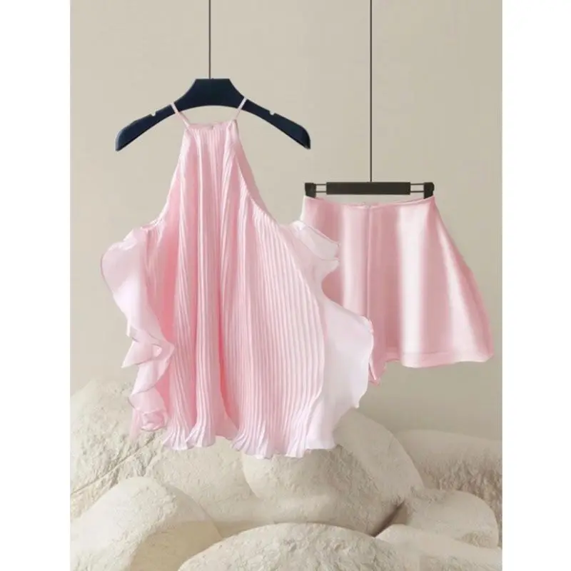 Fashion Sweet Halter Halter Camisole Vest for Women Y2k High Waist Loose Ruched Shorts 2025 Summer New Pink Two Piece Sets
Fashion Sweet Halter Halter Camisole Vest for Women Y2k High Waist Loose Ruched Shorts 2025 Summer New Pink Two Piece Sets