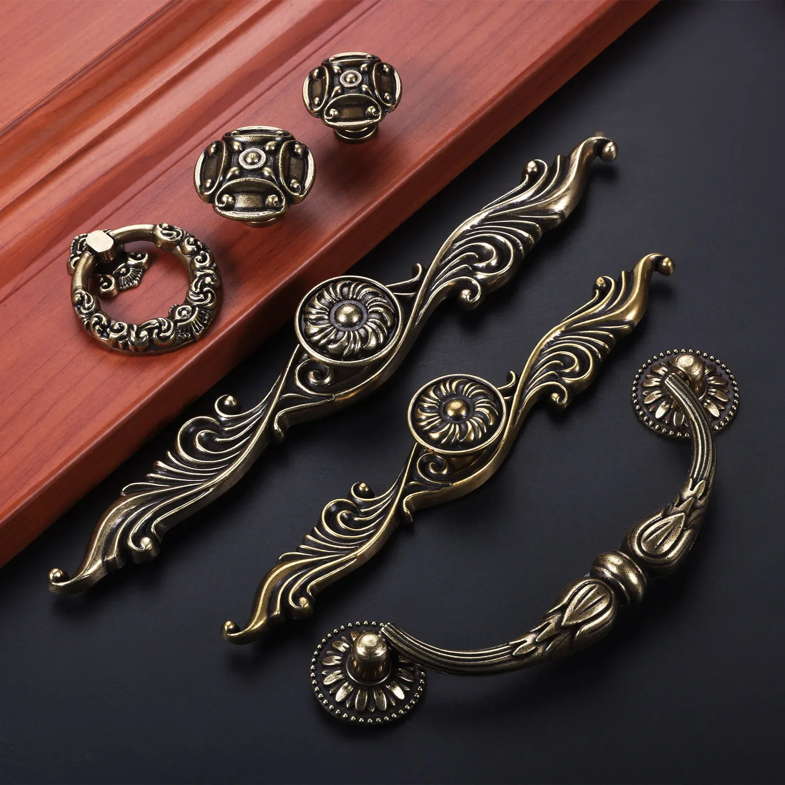 Antique Bronze Furniture Handle European Court Style Single Hole Round 30-224mm Knob Pull Kitchen Cabinet Dresser Drawer W/screw
Antique Bronze Furniture Handle European Court Style Single Hole Round 30-224mm Knob Pull Kitchen Cabinet Dresser Drawer W/screw