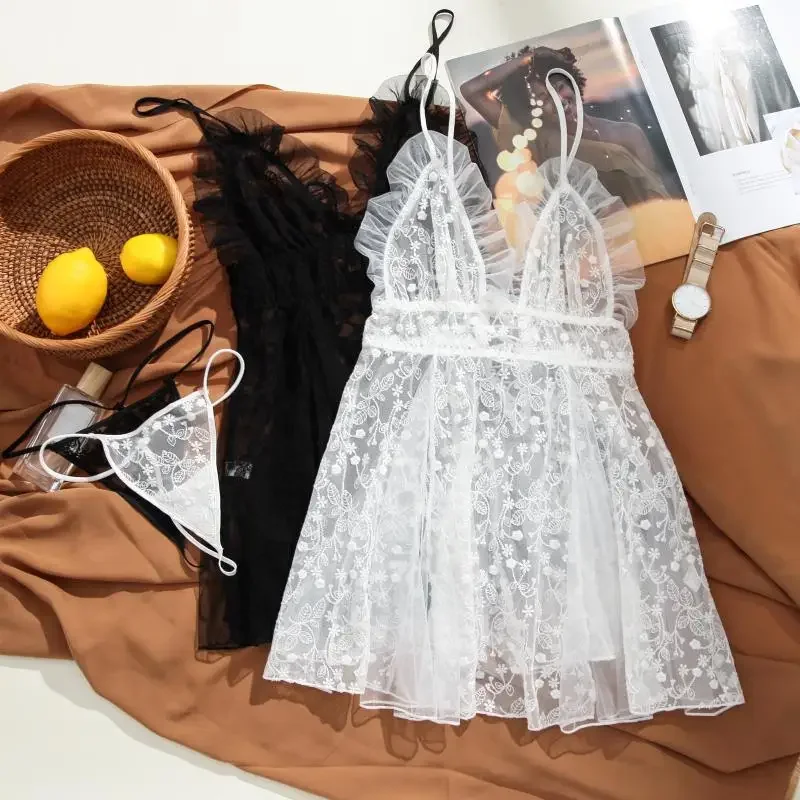 Sweet Dream Kawaii Lingerie Perspective Embroidery Nightdress Small Chest Back Strap Hot Temptation Sleepwear Women Nightwear
Sweet Dream Kawaii Lingerie Perspective Embroidery Nightdress Small Chest Back Strap Hot Temptation Sleepwear Women Nightwear