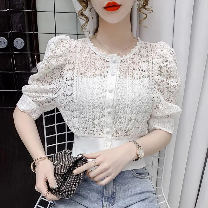 Women Summer Hollow Out Lace Slim Appear Thin Solid Color Short Sleeve Shirts Ladies Simplicity Office Lady All-match Trend Tops
Women Summer Hollow Out Lace Slim Appear Thin Solid Color Short Sleeve Shirts Ladies Simplicity Office Lady All-match Trend Tops