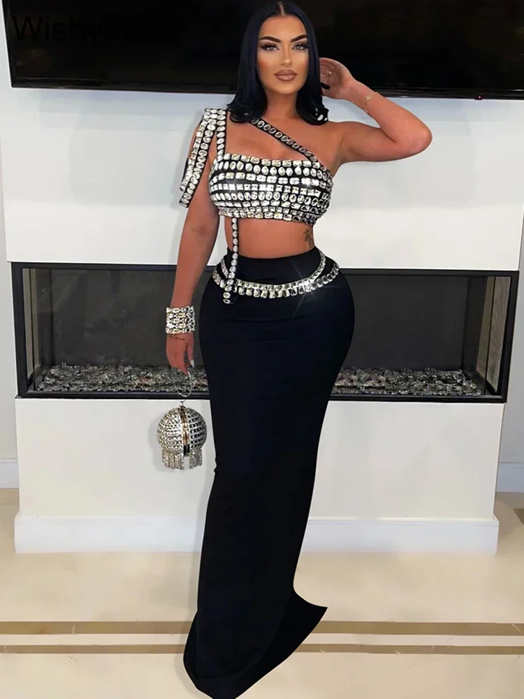Luxury Celebrities Evening Club Outfit for Women Sexy Black Single Shoulder Diamonds Long Skirts and Crop Tops Two 2 Pieces Suit
Luxury Celebrities Evening Club Outfit for Women Sexy Black Single Shoulder Diamonds Long Skirts and Crop Tops Two 2 Pieces Suit