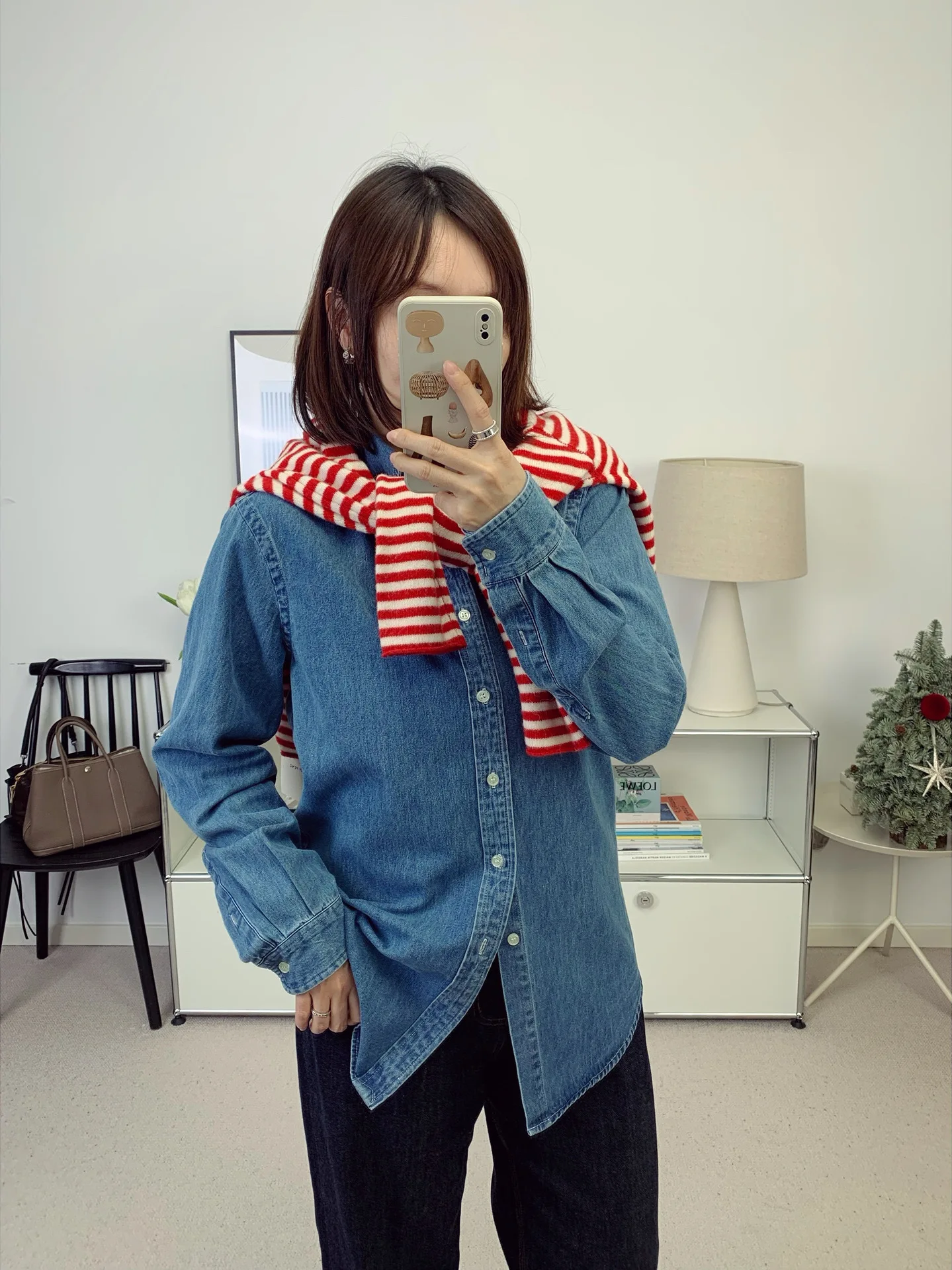 Waed Denim Logo irt Casual Sle Long Sve Cotton Blend Straight Cut Women's irt Autumn Winter New Arrival
Waed Denim Logo irt Casual Sle Long Sve Cotton Blend Straight Cut Women's irt Autumn Winter New Arrival
