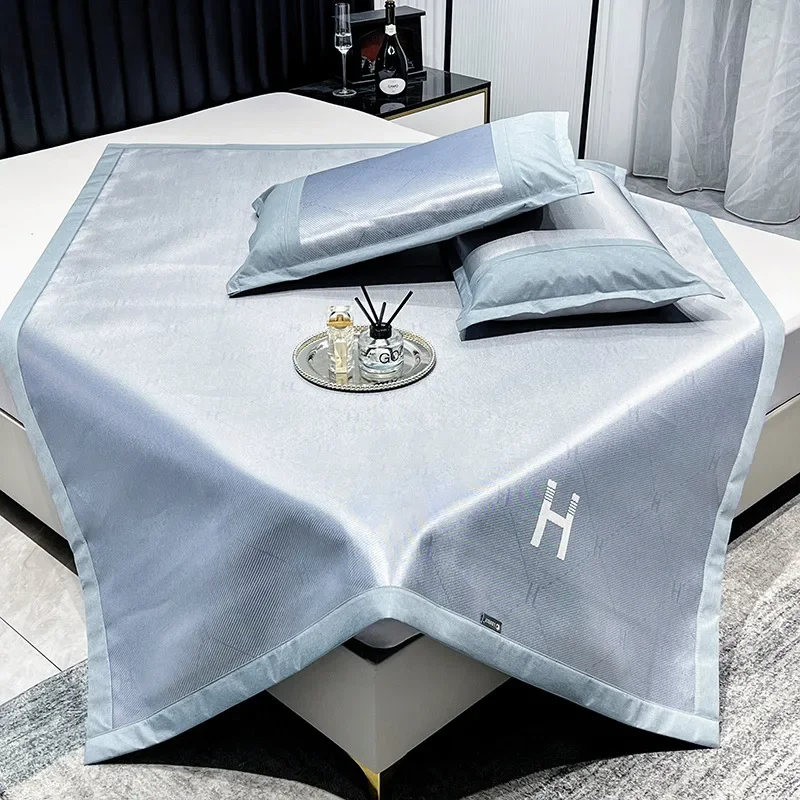 Summer New Style Foldable Water Washable Household Single and Two Person Cold Mat Set of Three Soft Mats
Summer New Style Foldable Water Washable Household Single and Two Person Cold Mat Set of Three Soft Mats