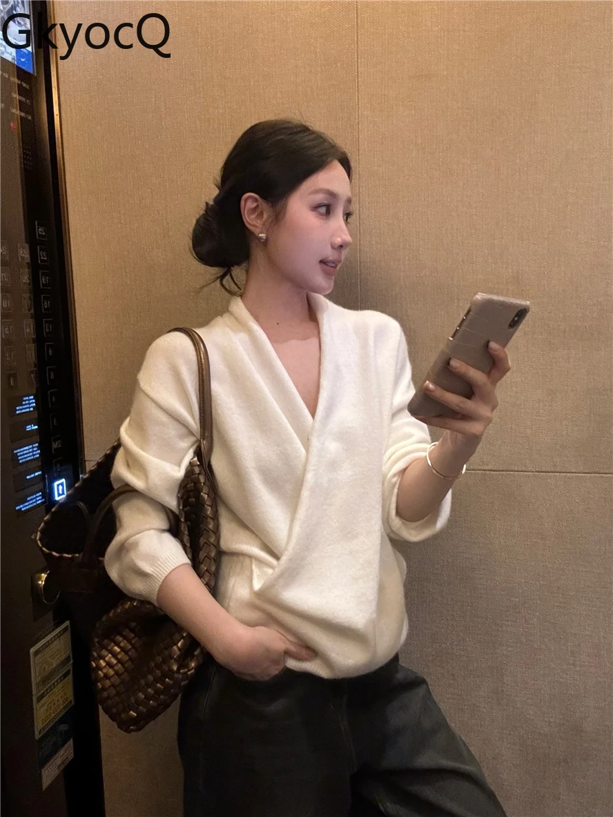 French High-end Crossover V-neck Sweater Blusao Tricô Feminino LOOSE FIT Pullover Oversize Women Sueters De Mujer
French High-end Crossover V-neck Sweater Blusao Tricô Feminino LOOSE FIT Pullover Oversize Women Sueters De Mujer