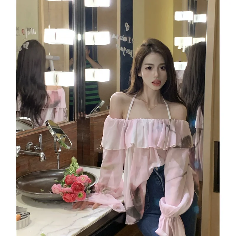 Women's Clothing Bottom Shirt French Romantic Retro Hanging Neck Off Shoulder Long Sleeve Chiffon Loose Ruffle Temperament Top
Women's Clothing Bottom Shirt French Romantic Retro Hanging Neck Off Shoulder Long Sleeve Chiffon Loose Ruffle Temperament Top