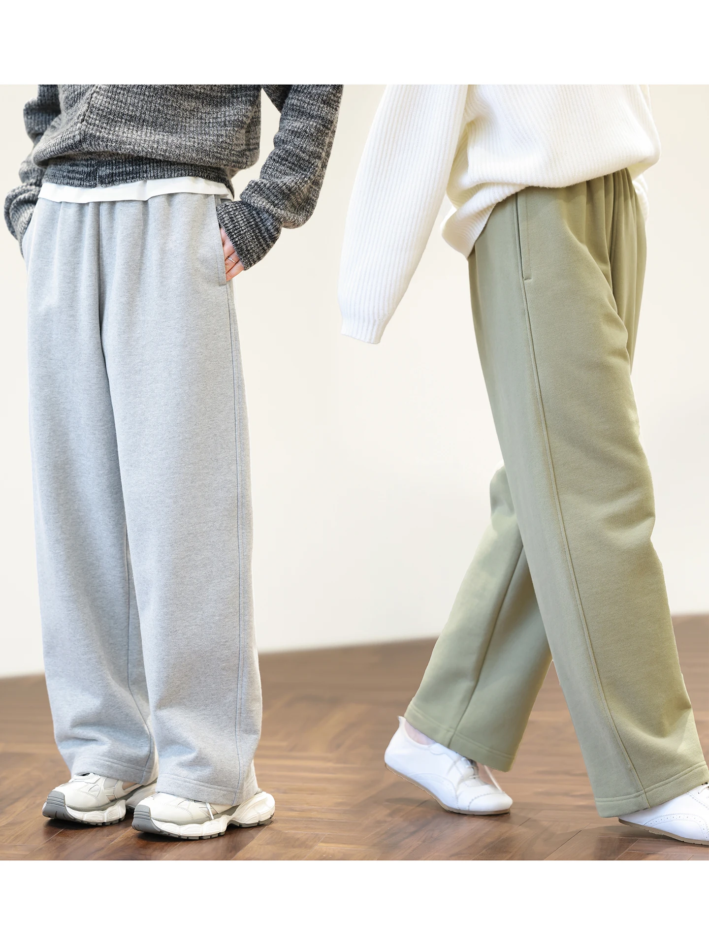 Thickened Cotton Fleece Lined Loose Fit Sports Pants Women's Winter Warm Casual Pants Straight Leg Long Trousers
Thickened Cotton Fleece Lined Loose Fit Sports Pants Women's Winter Warm Casual Pants Straight Leg Long Trousers