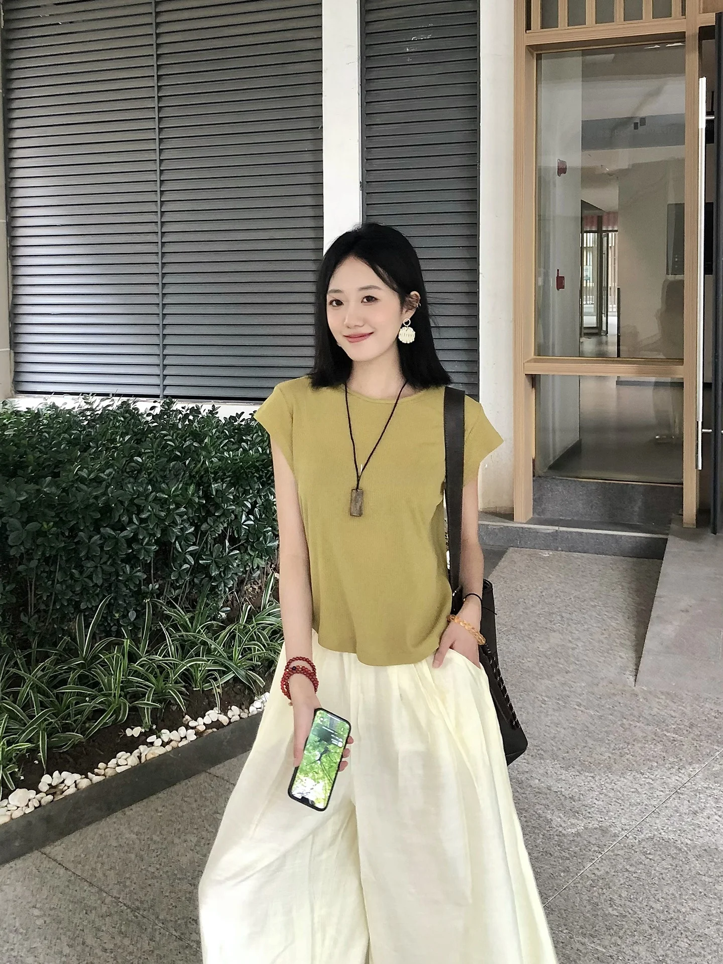 Летняя комфортная женская футболка SALT Slim Fit из эластичного трикотажа, повседневная, из смесового хлопка
Летняя комфортная женская футболка SALT Slim Fit из эластичного трикотажа, повседневная, из смесового хлопка