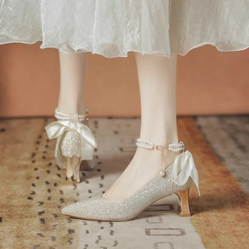 Mary Janes Wedding Shoes Bride Grooming Shoes High Heels Chunky Heel Two-Way Wear Maids of Shoes Fashionable Single Shoes
Mary Janes Wedding Shoes Bride Grooming Shoes High Heels Chunky Heel Two-Way Wear Maids of Shoes Fashionable Single Shoes