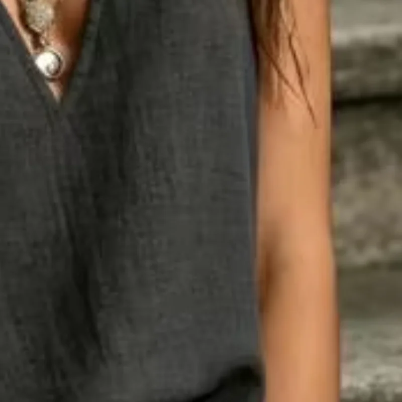 Women Casual Summer Tops V-Neck Sleeveless Tie Detail Bohemian Tunic Shirt Solid Color Soft Fabric Casual Blouse
Women Casual Summer Tops V-Neck Sleeveless Tie Detail Bohemian Tunic Shirt Solid Color Soft Fabric Casual Blouse