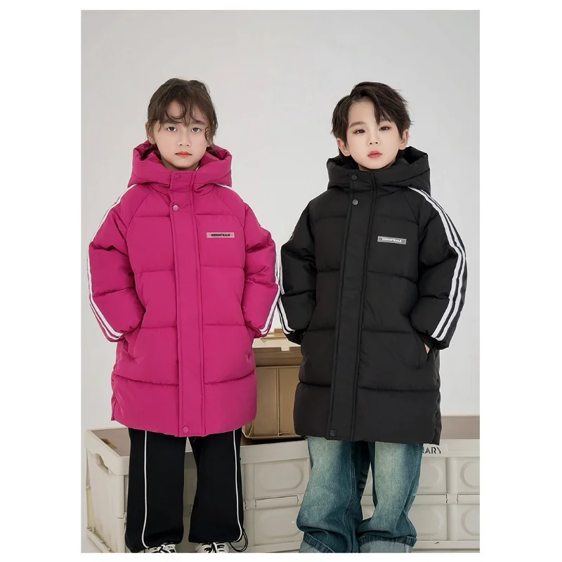2023 Girls Boys Autumn Winter Down Cotton Padded Thicken Warm Full Sleeves Hooded Striped Spliced Fashion Mid-Length Outerwear
2023 Girls Boys Autumn Winter Down Cotton Padded Thicken Warm Full Sleeves Hooded Striped Spliced Fashion Mid-Length Outerwear