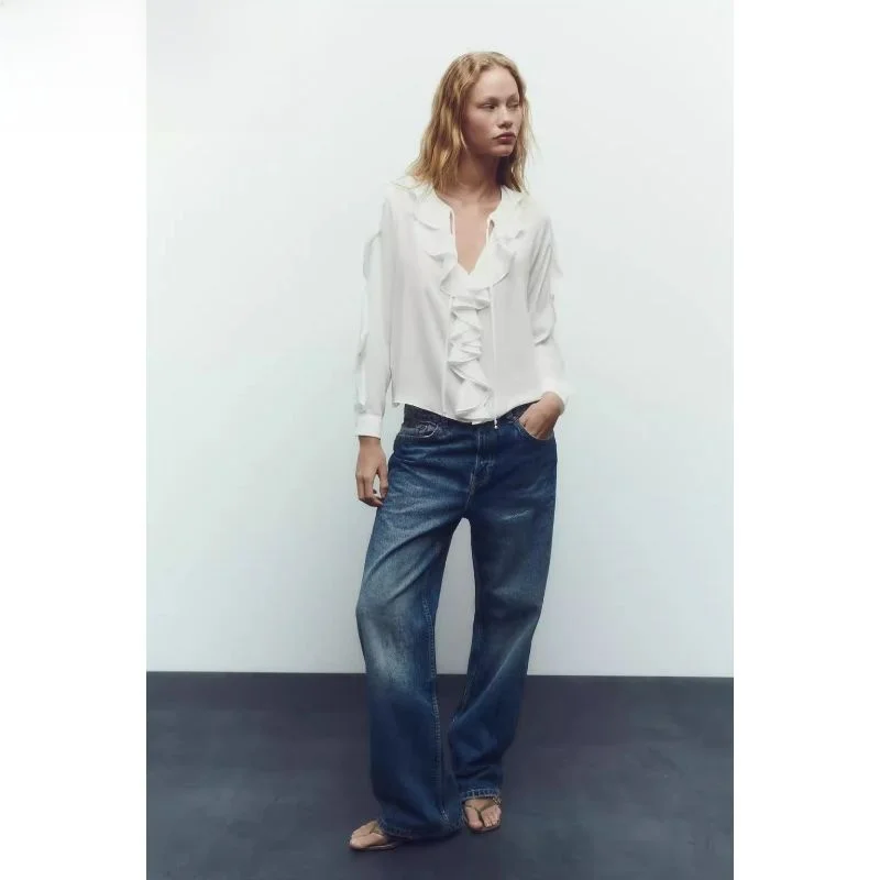 Women's Wide Sle irt Layered Decorative 2023 Early Autumn New Arrival Button Detail Long Sve V-Ne Breathable Comfort...
Women's Wide Sle irt Layered Decorative 2023 Early Autumn New Arrival Button Detail Long Sve V-Ne Breathable Comfort...