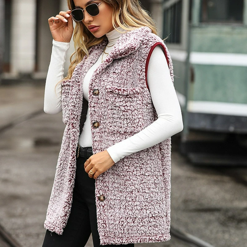 Европейская и американская женская одежда 2026, зимняя мода, длинный свободный кардиган без рукавов с лацканами, повседневный флисовый жилет с выцветшими пузырьками
Европейская и американская женская одежда 2026, зимняя мода, длинный свободный кардиган без рукавов с лацканами, повседневный флисовый жилет с выцветшими пузырьками