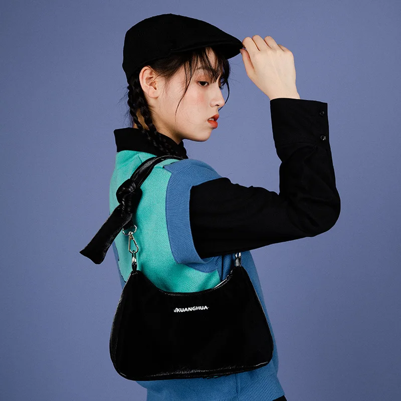 Creative armpit bag Urban simple PU women's messenger bag Fashion shoulder bag Women's bag
Creative armpit bag Urban simple PU women's messenger bag Fashion shoulder bag Women's bag