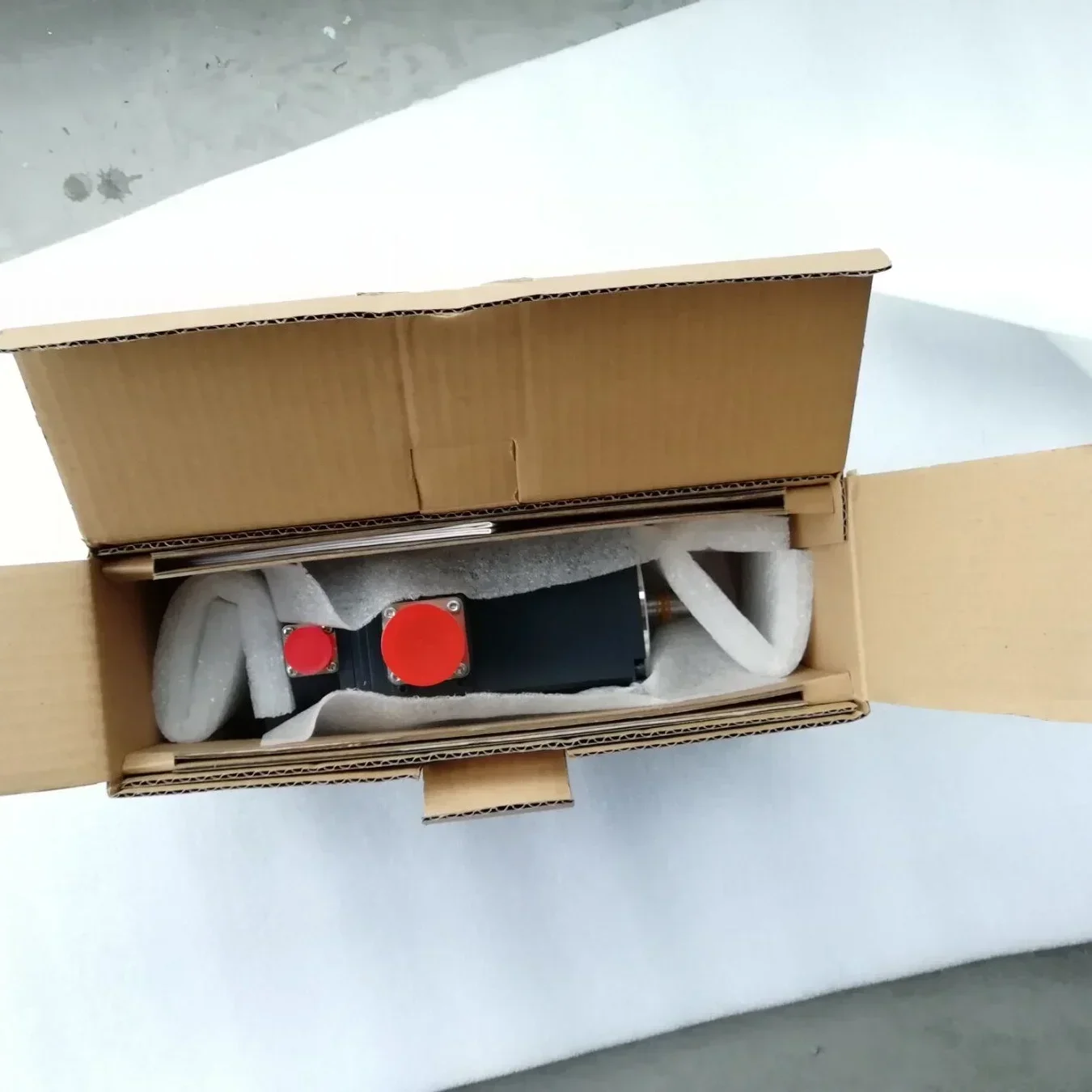 Tested in Good Condition R88M-UE20030V-S1 High Speed DC Servo Motor And Drive Electronic Motors
Tested in Good Condition R88M-UE20030V-S1 High Speed DC Servo Motor And Drive Electronic Motors