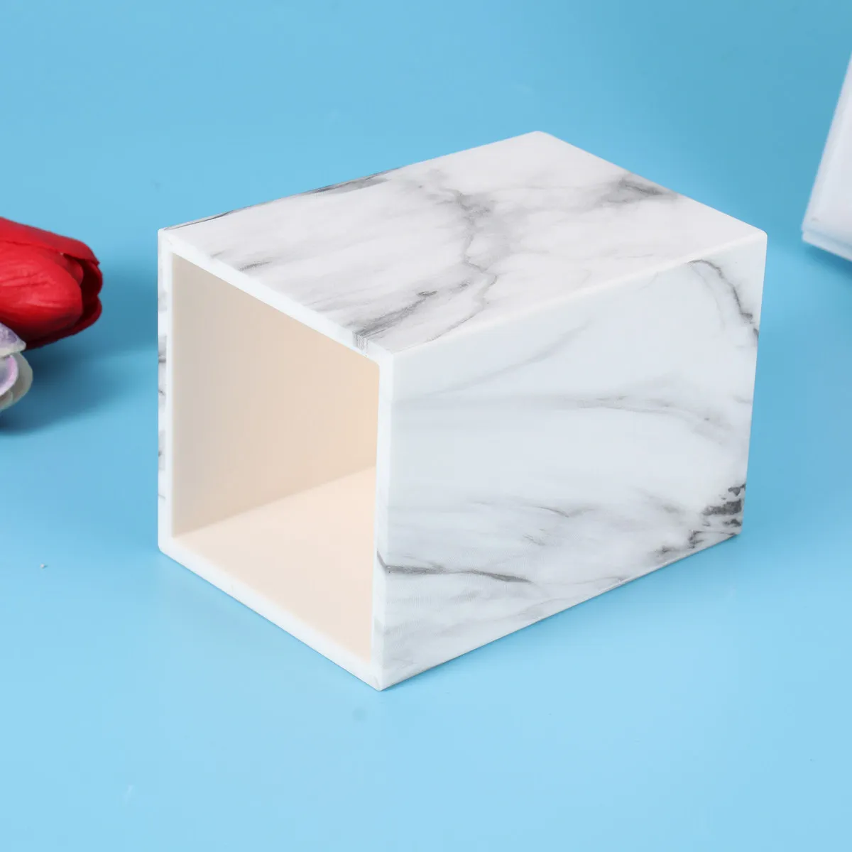 Подставка для ручек с эффектом мрамора, утолщенная пластиковая настольная подставка-органайзер, держатель для кистей для макияжа, декоративная корзина для хранения на столе
Подставка для ручек с эффектом мрамора, утолщенная пластиковая настольная подставка-органайзер, держатель для кистей для макияжа, декоративная корзина для хранения на столе