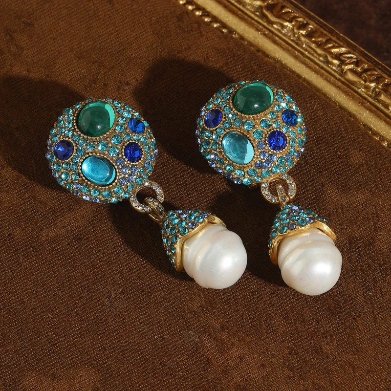 Vintage Earrings For Women In 2025 Blue And Green Glazed Designer Pendant Large Pearl Jewelry Elegant Style New Trend Christmas
Vintage Earrings For Women In 2025 Blue And Green Glazed Designer Pendant Large Pearl Jewelry Elegant Style New Trend Christmas
