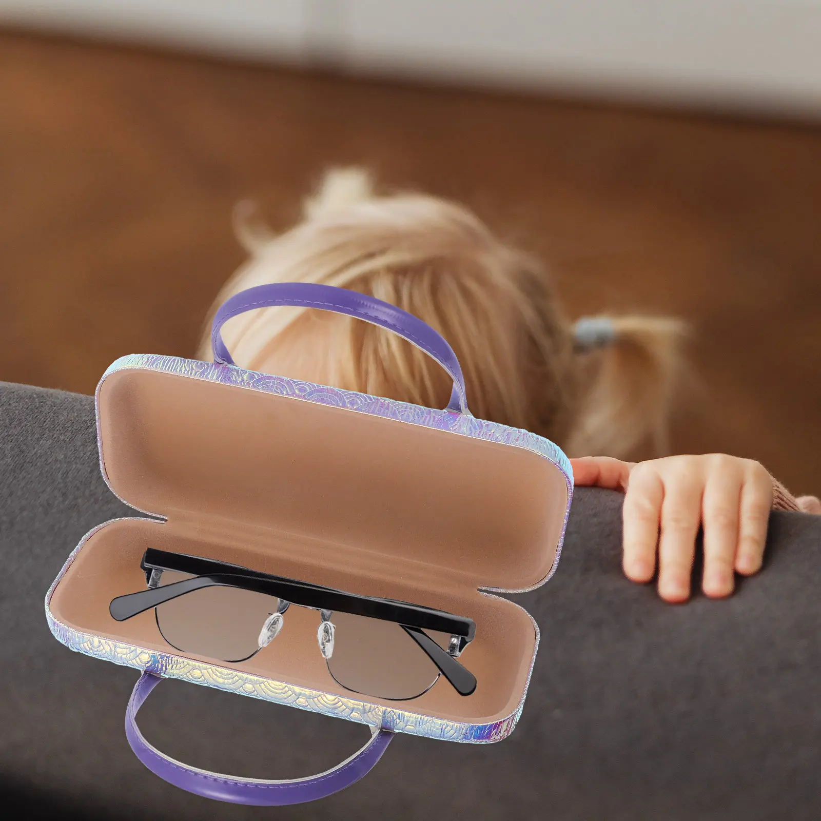 Складная коробка для очков с мультяшным рисунком, детский портативный футляр для очков из искусственной кожи, стильный контейнер для очков, защитный чехол для очков
Складная коробка для очков с мультяшным рисунком, детский портативный футляр для очков из искусственной кожи, стильный контейнер для очков, защитный чехол для очков