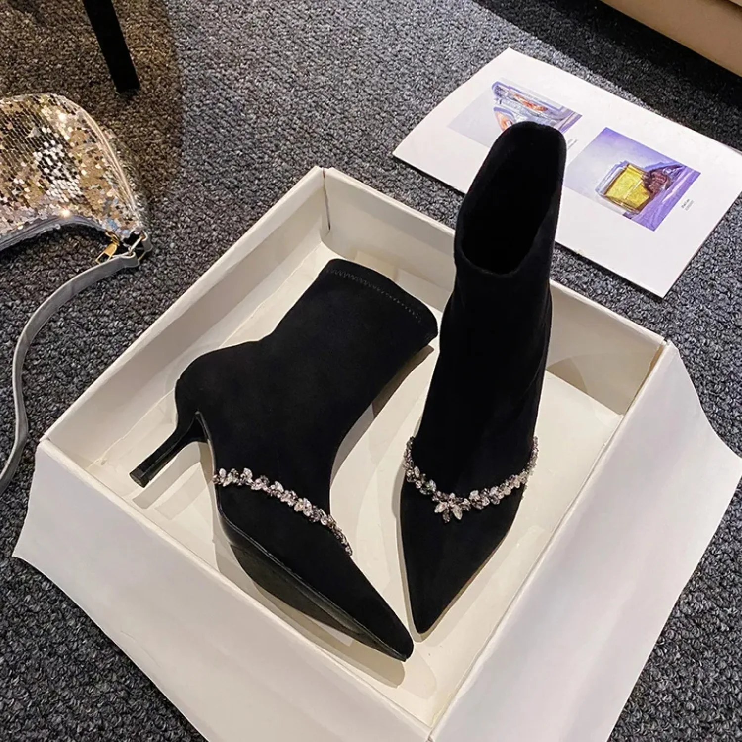 2026 Fall Premium Stretch Fabric Rhinestone Ankle Boots Pointed Toe Stiletto Heel Comfortable for Daily, Office & Evening
2026 Fall Premium Stretch Fabric Rhinestone Ankle Boots Pointed Toe Stiletto Heel Comfortable for Daily, Office & Evening