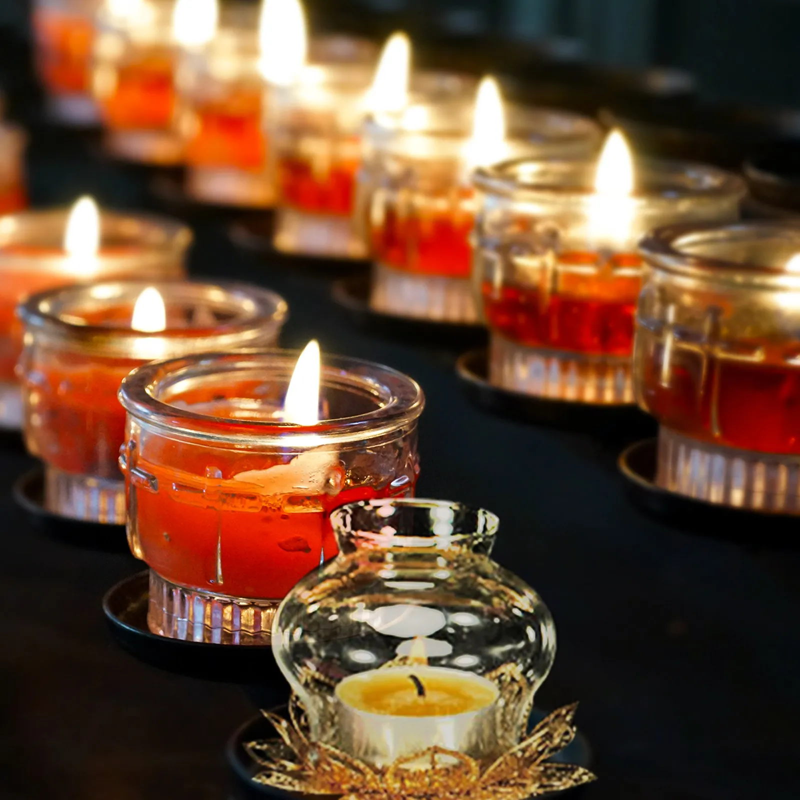 Decorative Glass Lamp Shade for Oil Lamp Light Windproof Light Cover Soft Glow Protector Vintage Style Household
Decorative Glass Lamp Shade for Oil Lamp Light Windproof Light Cover Soft Glow Protector Vintage Style Household