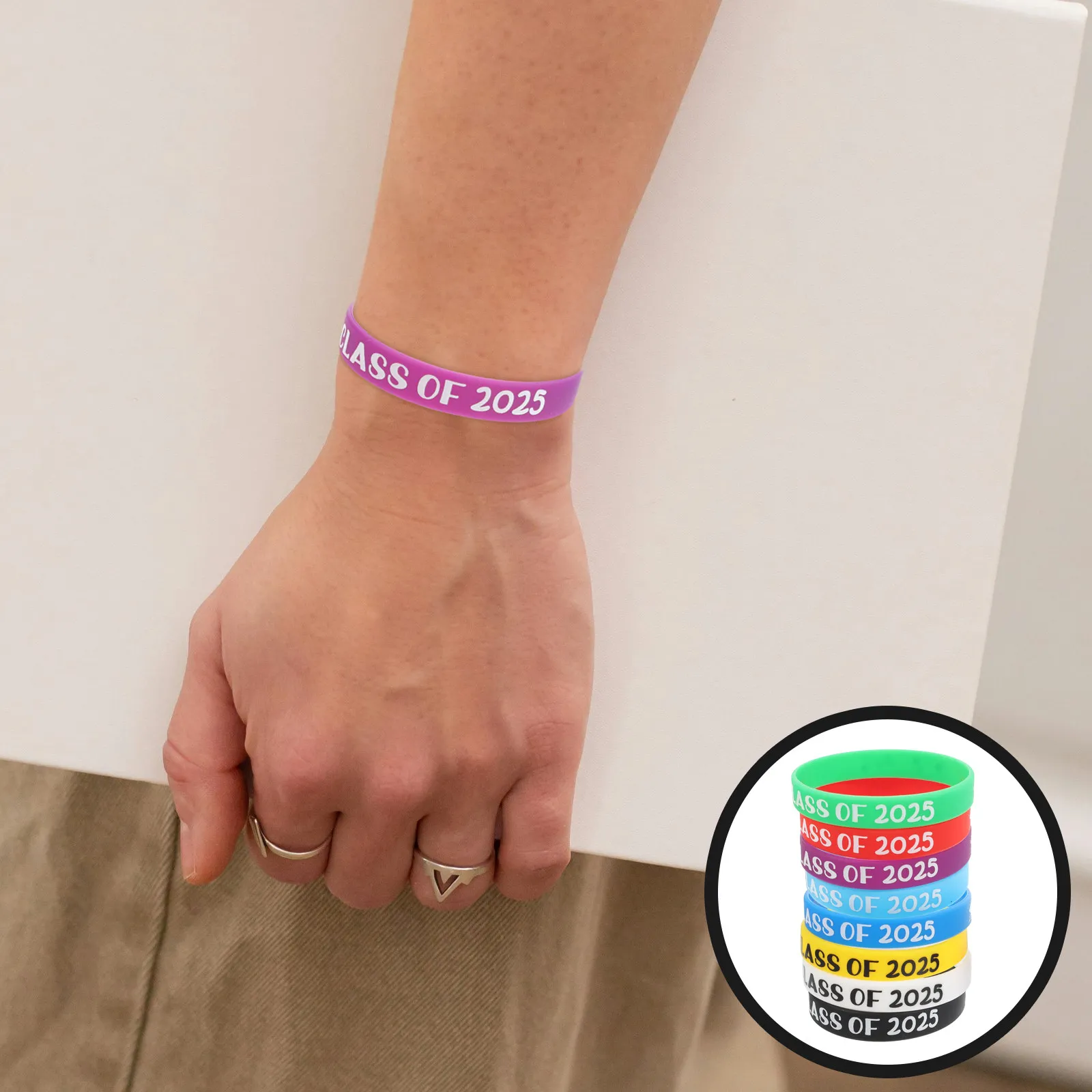 8Pcs Graduation Wristbands Silicone Class of 2025 Graduation Celebration Bracelets for Party Favors Teacher Gifts
8Pcs Graduation Wristbands Silicone Class of 2025 Graduation Celebration Bracelets for Party Favors Teacher Gifts