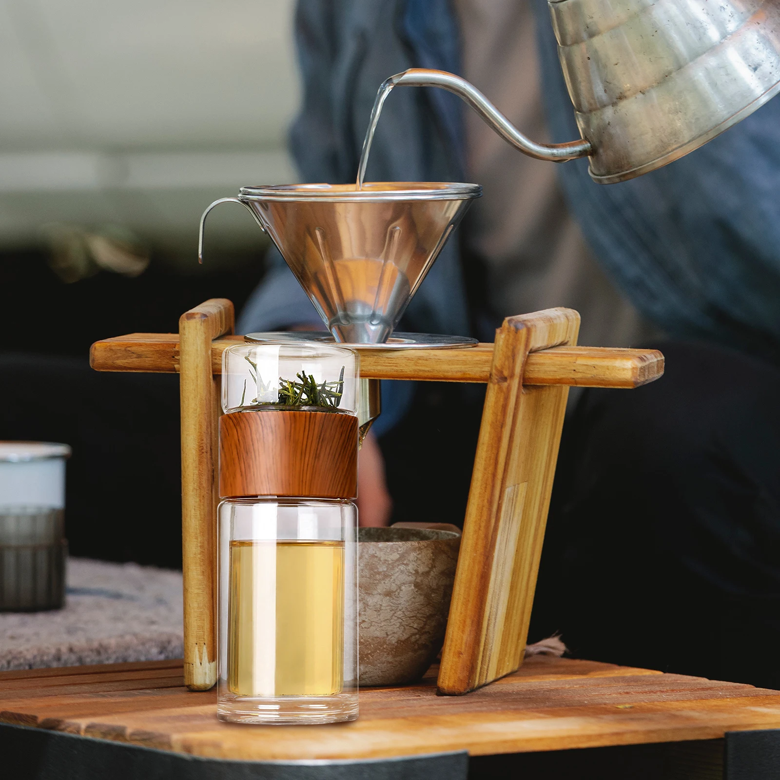 1Pcs Glass Tea Bottle Cup with Infuser Double Layer Insulated Tea Water Bottle for Outdoor Sports Travel Comfortable Round Mouth
1Pcs Glass Tea Bottle Cup with Infuser Double Layer Insulated Tea Water Bottle for Outdoor Sports Travel Comfortable Round Mouth