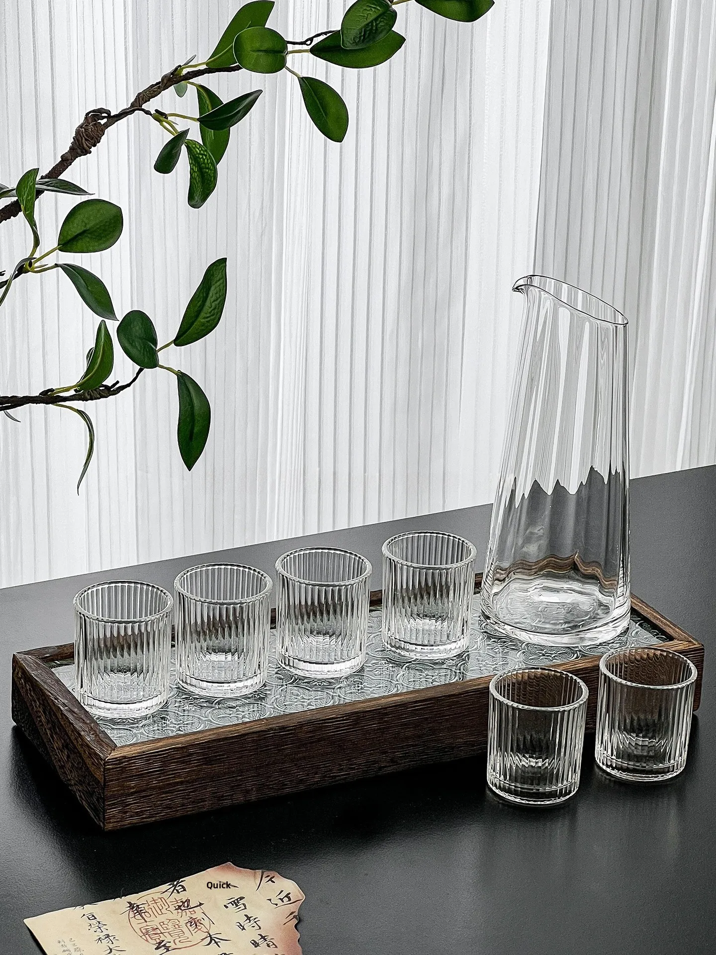Luxury Home Use Whiskey Glasses Thickened Glass Cup Dividing Wine Striped Engraving Single Drink Cup Set Vintage Chinese...
Luxury Home Use Whiskey Glasses Thickened Glass Cup Dividing Wine Striped Engraving Single Drink Cup Set Vintage Chinese...