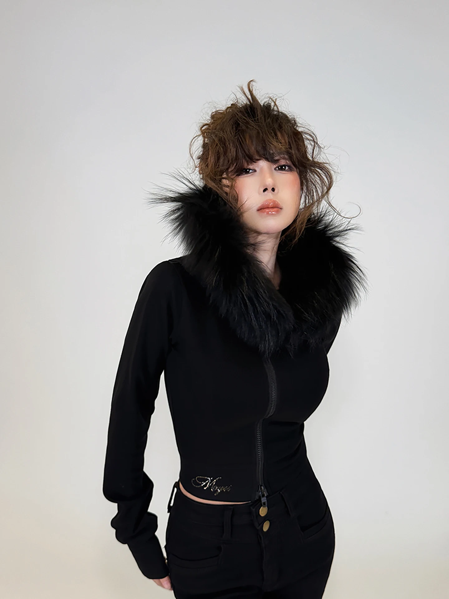 Meysikim Original Bla Faux Fur Collar ort Coat Women's Winter Slim Fit High Elastici Brued Polyester Fiber Jaet
Meysikim Original Bla Faux Fur Collar ort Coat Women's Winter Slim Fit High Elastici Brued Polyester Fiber Jaet