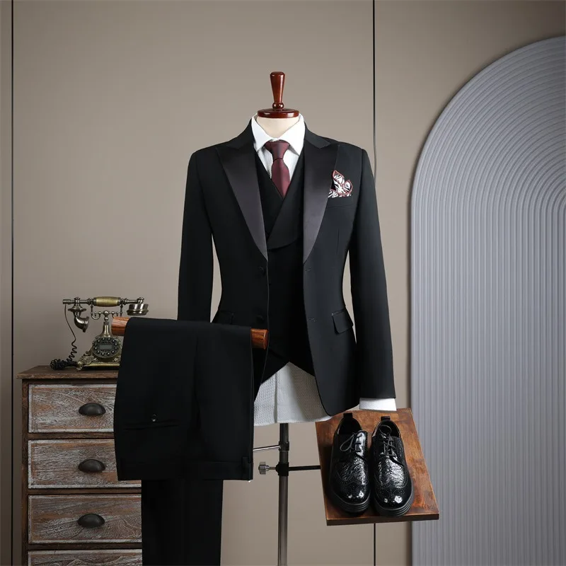 KIDWHXR Man Suits Solid Color Blazer Men Turn Down Collar Double-breasted Vest Straight-leg Pant Male Wedding Groom 3-piece Set
KIDWHXR Man Suits Solid Color Blazer Men Turn Down Collar Double-breasted Vest Straight-leg Pant Male Wedding Groom 3-piece Set