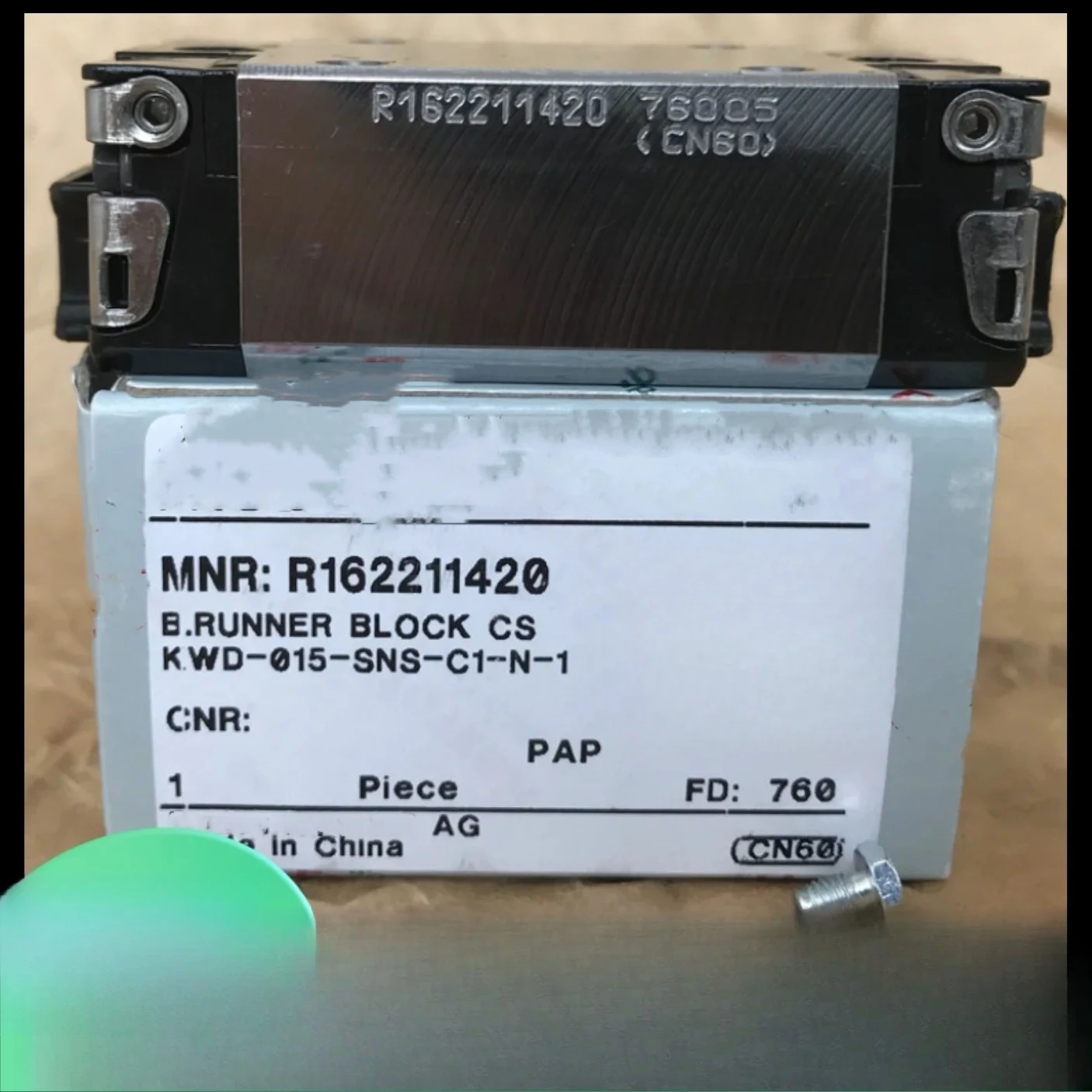 New original R162211420 SSR15XW1SSC1 SSR15XV1SS linear bearing STAR slider
New original R162211420 SSR15XW1SSC1 SSR15XV1SS linear bearing STAR slider