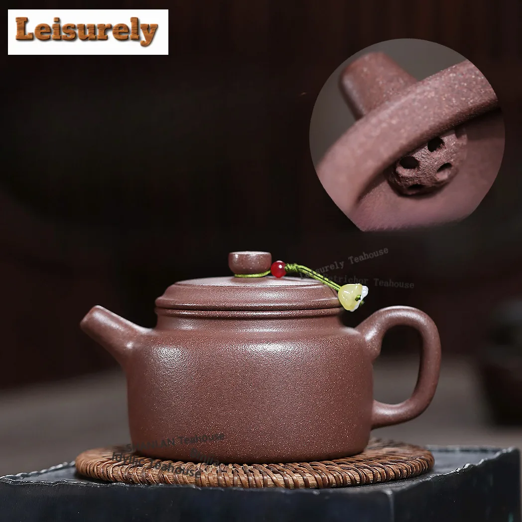 250ml Vintage Yixing Purple Clay Teapots Handmade Peach Bell Pot Raw Ore Peach Blossom Mud Kettle With Strainer Zisha Tea Set
250ml Vintage Yixing Purple Clay Teapots Handmade Peach Bell Pot Raw Ore Peach Blossom Mud Kettle With Strainer Zisha Tea Set