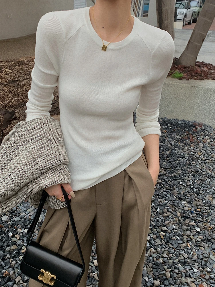 JWUNIQUE Women's Slim Fit Long Sleeve Knitted Top Inner Wear Base Shirt Trendy Commute Style Polyester Nylon Acrylic Blend
JWUNIQUE Women's Slim Fit Long Sleeve Knitted Top Inner Wear Base Shirt Trendy Commute Style Polyester Nylon Acrylic Blend
