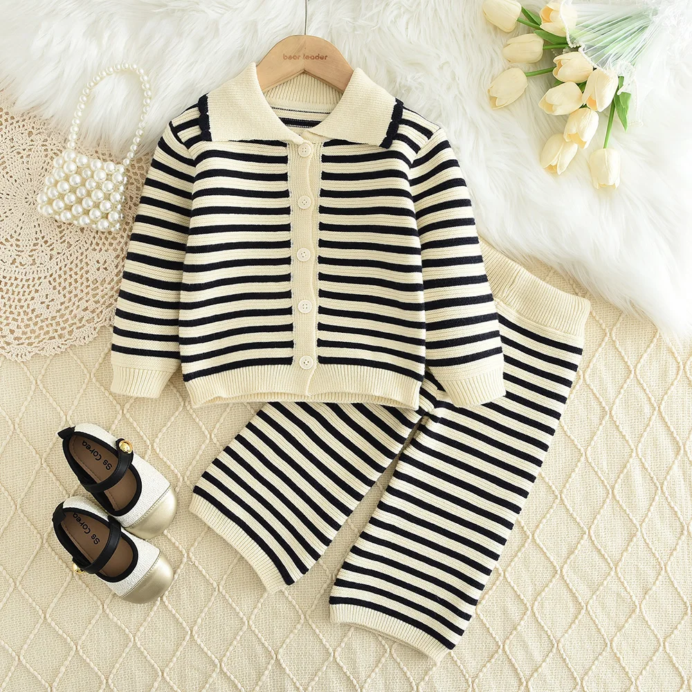 Baby Girl Clothes Long Sleeved Lapel Cardigan+casual Pants 2-piece Set Kids Clothes Girls Striped Sweater Suit 2-6 Years Old
Baby Girl Clothes Long Sleeved Lapel Cardigan+casual Pants 2-piece Set Kids Clothes Girls Striped Sweater Suit 2-6 Years Old