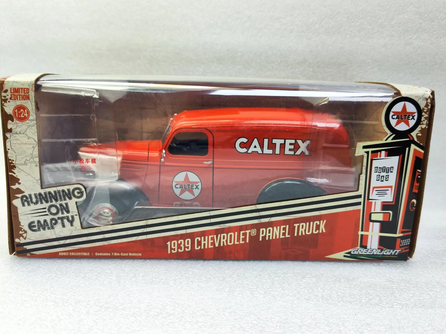 1:24 1939 Chevrolet PANEL TRUCK High Simulation Alloy Car Model Collectible Toy Gift Souvenir Display Ornament
1:24 1939 Chevrolet PANEL TRUCK High Simulation Alloy Car Model Collectible Toy Gift Souvenir Display Ornament