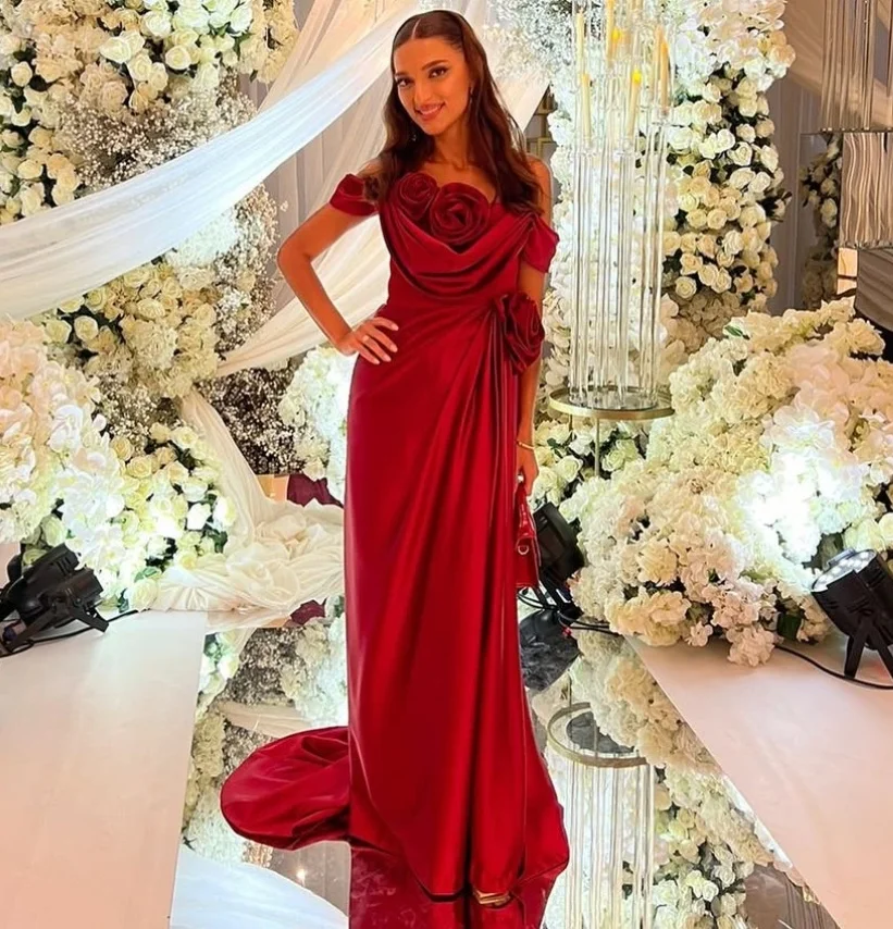 Customized Long Red Satin Evening Dresses with Hand Made Flowers Mermaid Pleated حزب اللباس Zipper Back Prom Dresses for Women
Customized Long Red Satin Evening Dresses with Hand Made Flowers Mermaid Pleated حزب اللباس Zipper Back Prom Dresses for Women