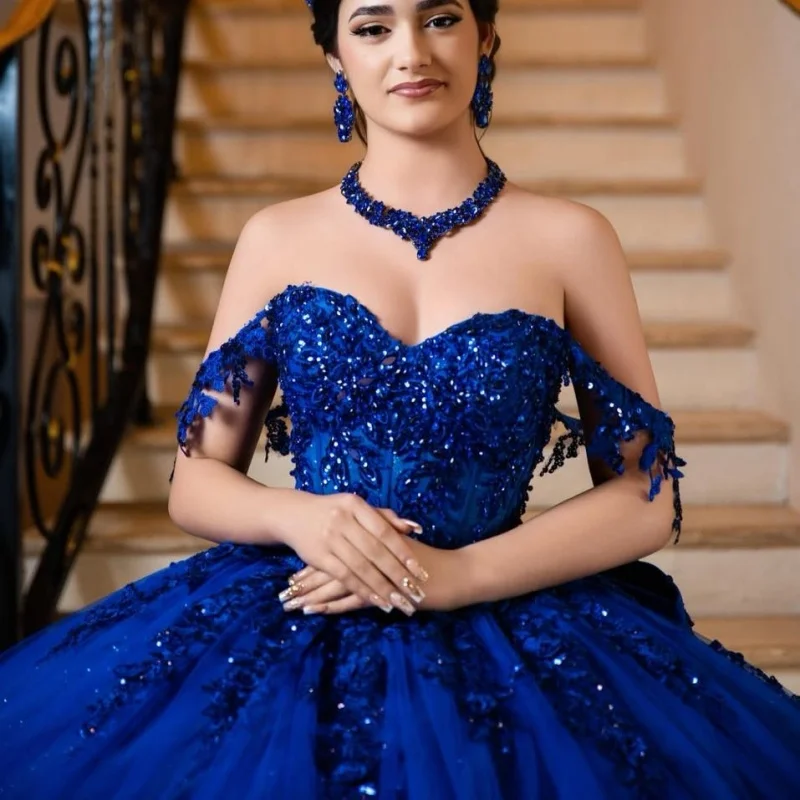 Shiny Royal Blue Quinceanera Dress off-shoulder Glitter Crystal Decal Long tail Bow vestidos de 15 Quinceanera Customize
Shiny Royal Blue Quinceanera Dress off-shoulder Glitter Crystal Decal Long tail Bow vestidos de 15 Quinceanera Customize